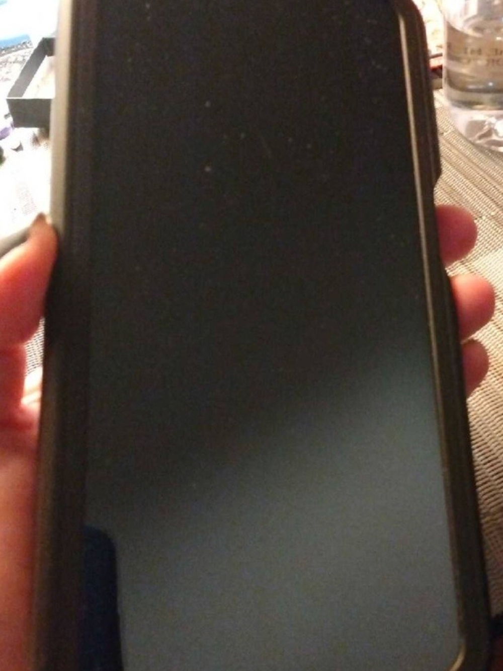 Samsung Galaxy A17 5G – 128GB – Verizon + Waterproof Case